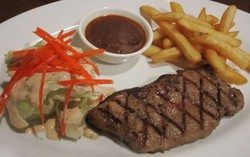 Empuk Juicy Sirloin Steak Racikan Bif Stop