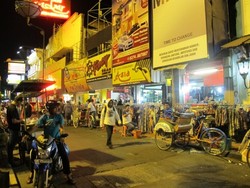 Aneka Kisah Seru Liburan 24 Jam