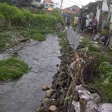 Bocah 3 Tahun Tenggelam di Sungai Simo, Warga Harap Pemkot Bangun Tanggul