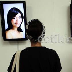 Baru Dibuka, ARTE Indonesia Arts Festival 2013 Diserbu Kaula Muda