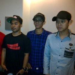 Bondan & Fade 2 Black Masih Bermimpi Go International