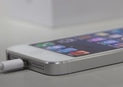 Rumor: iPhone Murah Debut 20 Juni?