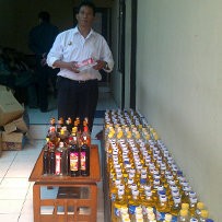 Polisi Sita Ratusan Botol Miras Oplos Mematikan di Bandung