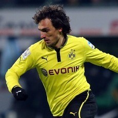 Tak Ada Kontak Barca dengan Hummels