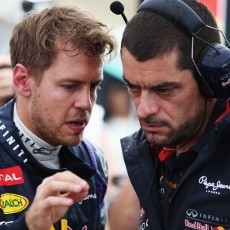 Vettel Sudah Minta Maaf kepada Seluruh Kru Red Bull