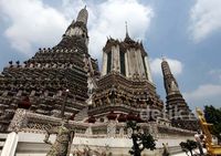 Wat Arun, Si Megah di Tepi Sungai Chao Phraya