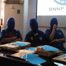 Bandar Narkoba Cuci Uang Rp 8 Miliar Melalui Dua Istrinya