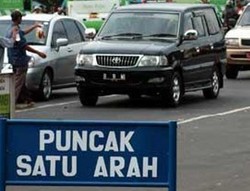 Arah Puncak dari Ciawi Padat, Ini Jadwal Buka Tutup Jalur 