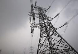 PLN Minta Pabrik Besar Pakai Pembangkit Listrik Internal untuk Sementara