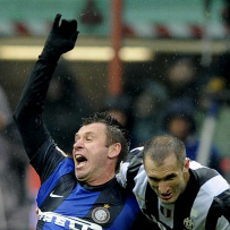 Stramaccioni Bicara Soal Wasit & Kartu Merah Cambiasso