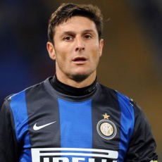 Zanetti Batal Pensiun di HUT ke-40