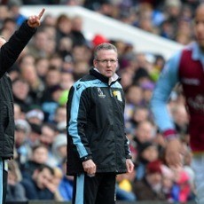 Lambert Yakin Villa Bertahan di Premier League