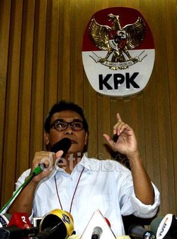 Tak Kunjung Tertangkap, Toto Terancam Jadi DPO KPK