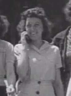 Misteri Video Wanita Berponsel di Tahun 1938 Terkuak