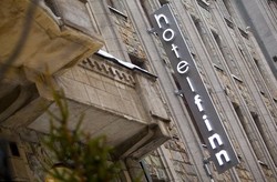 Dicari! Tukang Tidur untuk Review Hotel di Helsinki