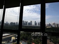 Kompleks GBK Jadi Hutan Beton