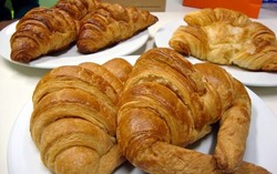 Mana Bakery yang Punya Croissant Paling Prancis Citarasanya?