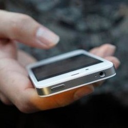 Arab Saudi Ancam Blokir WhatsApp, Skype & Viber