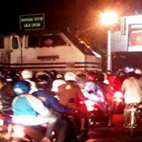 Lokomotif KA Mutiara Selatan Mendadak Mogok