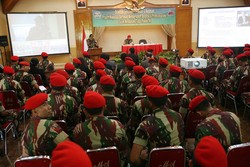Irman Gusman Beri Pesan-pesan ke Kopassus