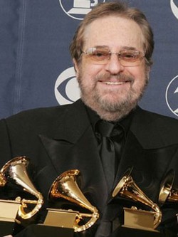 Produser Musik Legendaris AS, Phil Ramone Tutup Usia