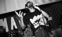 Proyek Sampingan Pentolan Goodnight Electric, Frigi Frigi, Rilis Album Bebas Unduh