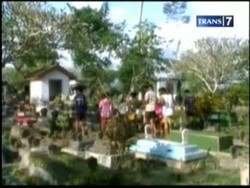 Masuk Pemakaman Angker, Penjual Es Hilang Misterius