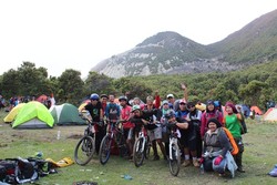 Gowes Sepeda Mendaki Gunung Papandayan, Berani?