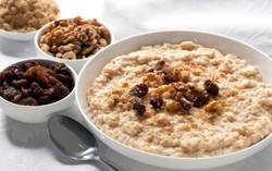 Kalau Mau Ramping, Sarapan Saja Oatmeal dan Selai Kacang