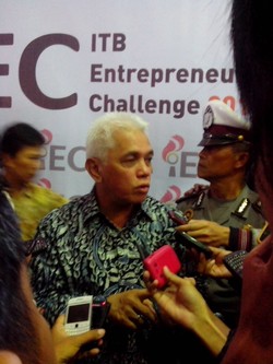 Hatta Ingin Subsidi BBM & Listrik Dipangkas Rp 100 Triliun Untuk Tol dan Jembatan