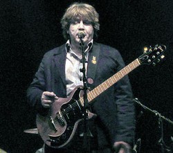 Mick Taylor Berharap Ikut Konser The Rolling Stones di Festival Glastonbury