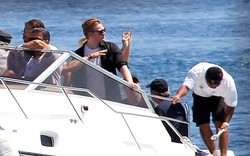  Begini Gaya Liburan Musim Panas Seleb Dunia