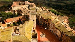 Ini Dia Liburan Khusus Penggemar Karaoke