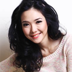 Gisel & Kisah Ciuman Pertamanya