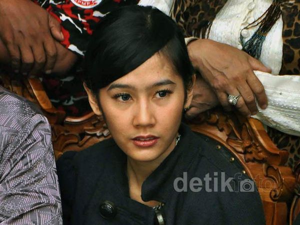 Tak Hadir Sidang, Ardina Rasti Gelar Jumpa Pers