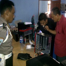 SMA 1 Cerme Kebobolan, 5 Ruangan Diacak-acak