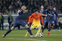 Barcelona lebih dulu membuka keunggulan melalui Lionel Messi di menit 38. REUTERS/Christian Hartmann.