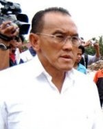 Aburizal Bakrie: Jangan Cinta Perusahaan, Tapi Cintai Istri Anda