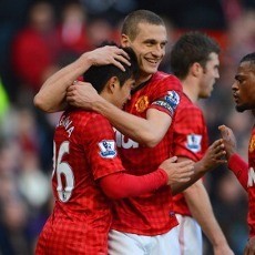 Vidic Merasa Beruntung Bisa Memperkuat MU