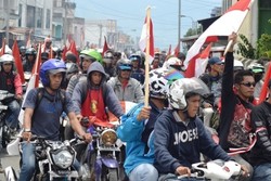 Mendagri Disambut Bendera GAM di Banda Aceh, Merah Putih Diarak di Aceh Tengah