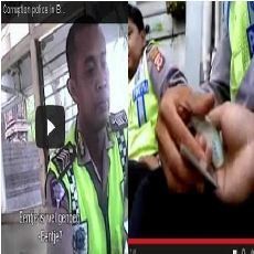 4 Aksi Tilang 86 Polisi yang Terekam Kamera