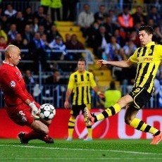 Agresivitas Dortmund Diredam di La Rosaleda