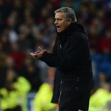 Mourinho Sebut Madrid Belum Aman