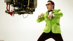 Yoo Jae Suk, Noh Hong Chul, HaHa dan Gain Akan Tampil di Video Musik Terbaru Psy