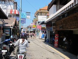 Ups, Bali Makin Penuh Sesak Oleh Hotel