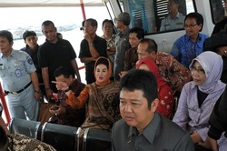 Asyik, Kini Ada Bus Air di Sungai Musi