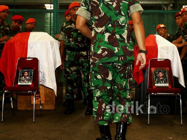 Dua Anggota Tim Ekspedisi NKRI 2013 Gugur