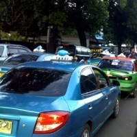 Taksi Blue Bird Baru Melantai di Bursa 2 Tahun Lagi