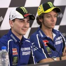 Menghidupkan Kembali Rivalitas Rossi-Lorenzo