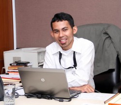 Ini Alur Perkenalan Wiwin Suwandi dan Abraham Samad